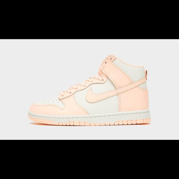 Nike Dunk Crimson Tint Size 6.5 - Picture 7 of 7